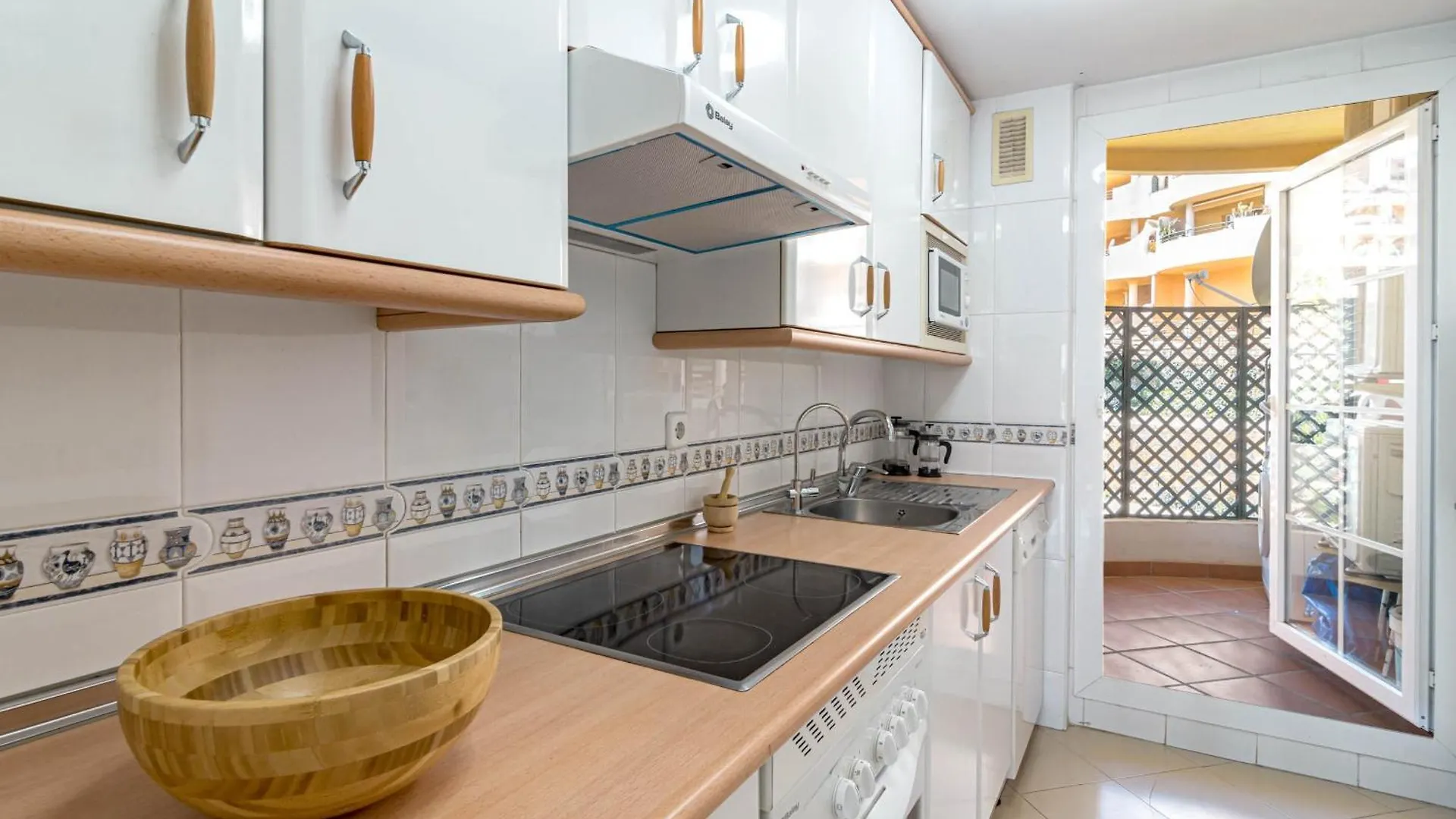 Sda Donana Puerta3 Pl 4 I Apartamento Marbella 0*,  Espanha